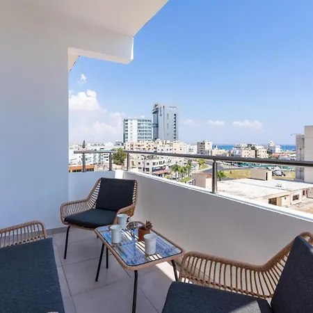 Diamond's 2-bedroom In