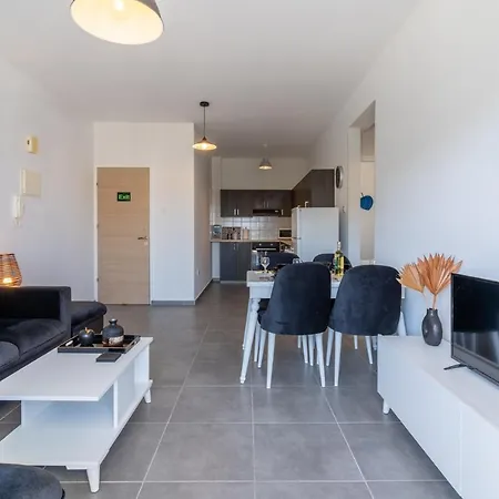 Diamond's 2-bedroom In 아파트 *