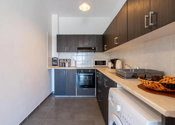 Apartment Diamond's 2-bedroom In Larnaka