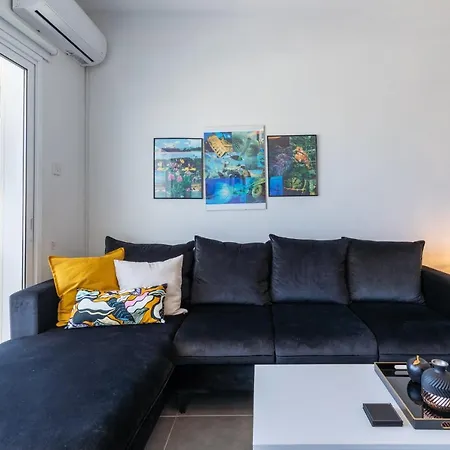 Diamond's 2-bedroom In Apartment