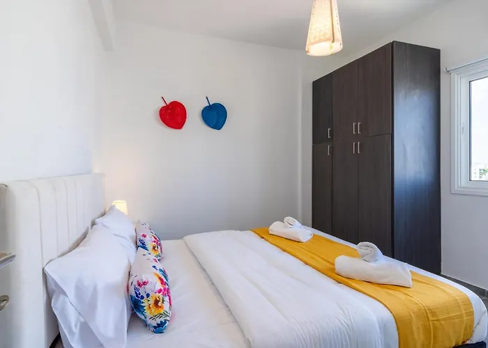 Diamond's 2-bedroom In アパート ラルナカ